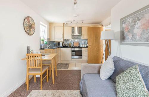 Weston-super-Mare Apartamento | Seafront flat-private parking-short walk to town