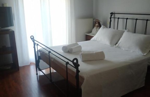 Karystos Apartamento | Seafront house