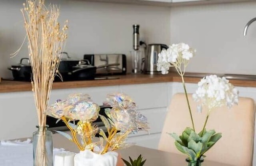 Madliena Apartamento | Seafront Apartment Style Hotel 24th Floor Mercury Tower