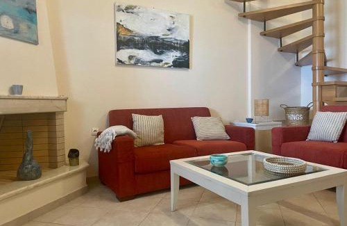 Loutsa Casa | Seafront lovely house - Kat's rentals