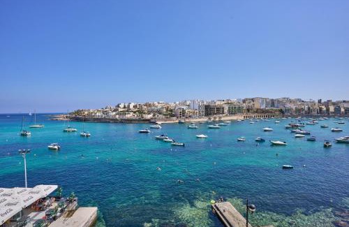 Marsaskala Apartamento | Seafront Luxury Apartment
