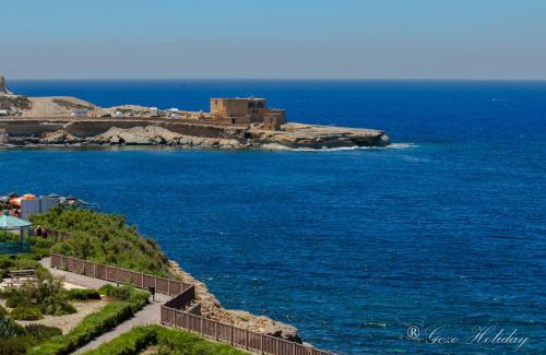 Marsalforn Apartamento | Seafront Marsalforn