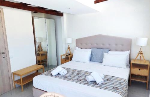 Chios Apartamento | Seafront Panorama Penthouse