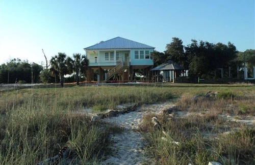Ocean Springs Casa | 'Seaglass'-Perfect casa de playa con piscina, tranquilo y privado