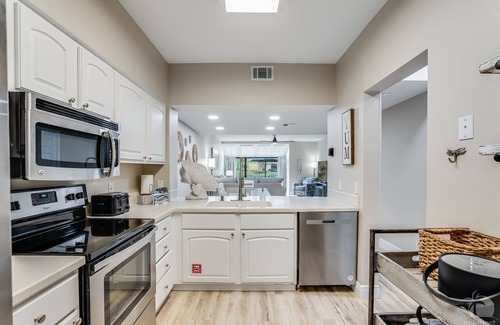 Gulf Pines Casa | SeaglassCove-Sandestin Resort:Golf Cart to Beach!