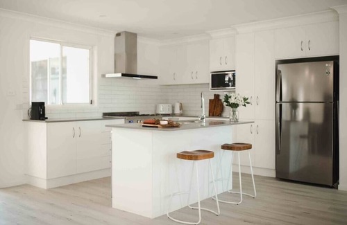 Culburra Beach Casa | Seagrass Summary: Dis
