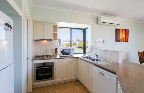 Rockingham Casa | Seahaven Villas by Rockingham Apartments