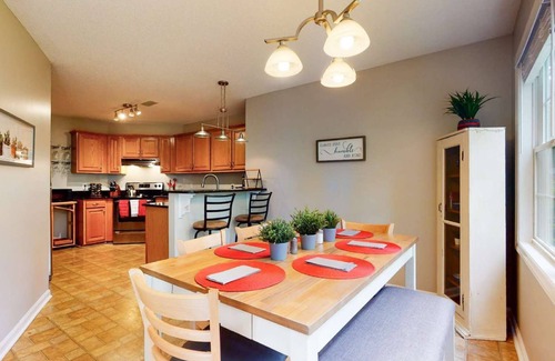 Kings Grant Casa | Seahawk Haven~EV Ready~Sleeps 6