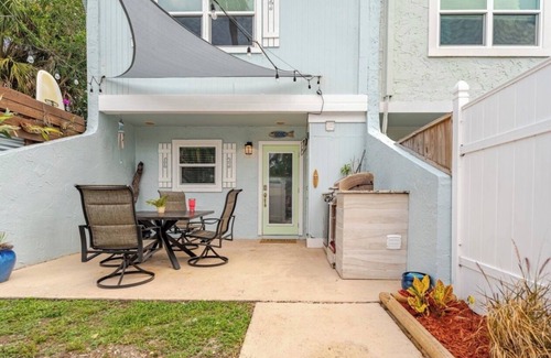 Fort Pierce Shores Casa | Seahorse Harbor - A Coastal Dog Friendly Place to Stay