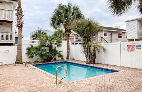 Cherry Grove Beach Casa | Seahorse Serenity