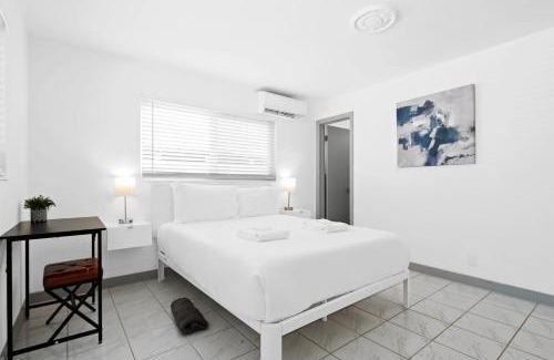 Deerfield Beach Apartamento | SeaI - Unit H with pool