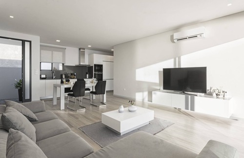 Arco da Calheta Cabaña | Searenity Vacations Home II by An Island Apart