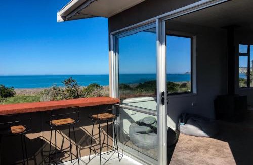 Kaikoura Casa | Seas The Day In Kaikoura - Book Now!