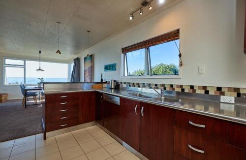 Kaikoura Casa | Seas The Day In Kaikoura - Book Now!