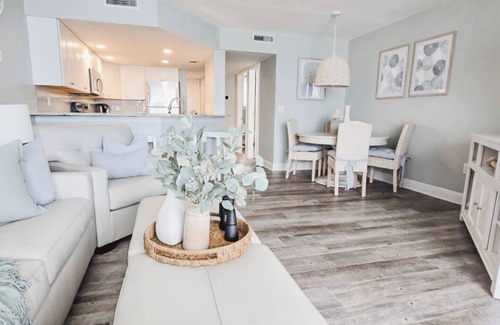 Ponce Inlet Condominio | Seasalt Shores Oceanfront Condo - Heated Saltwater Pool Incredible Sunrises