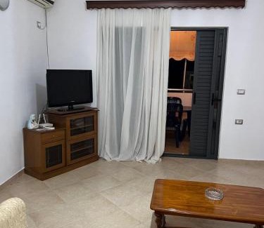 Qafe e Gjashtes Apartamento | Seascape Apartment