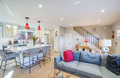 Rio del Mar Cabaña | Seascape Aptos Retreat w/ Bocce Ball Court!
