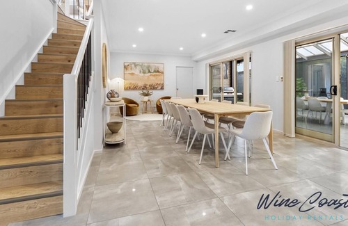 Port Noarlunga Casa | Seascape by Wine Coast Holiday Rentals - Escape to Luxurious Seascape by Wine Coast Holiday Rentals