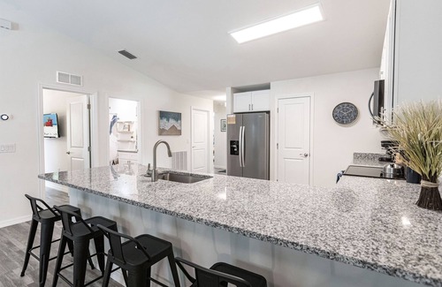 Port Charlotte Casa | Seascape Duplex: Peaceful Retreat & Heated Pool
