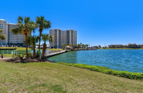 Miramar Beach Casa | Seascape Lakefront Villas 189- Don't Worry, Beach Happy