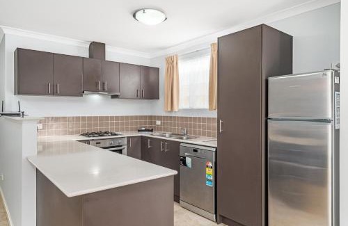 Broadwater Casa | Seashell Cottage Relaxing Cape View Getaway