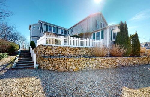 Harwich Port Apartamento | Seashells on Bank