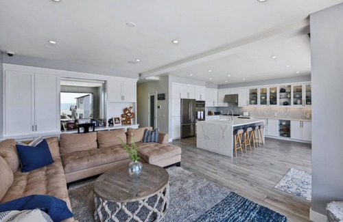 West Newport Villa | Seashore Ocean View Villa