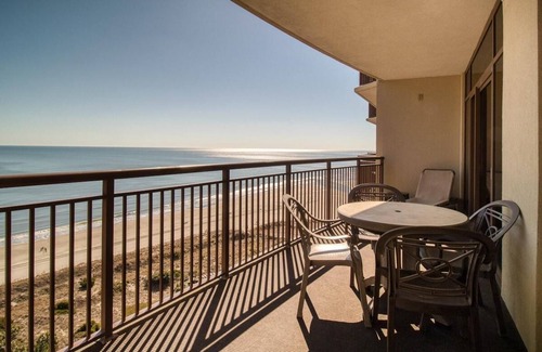 Windy Hill Condominio | Seashore Sanctuary 2BR 2BA Oceanfront Condo