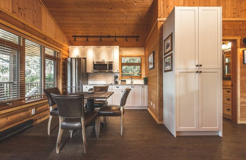 Port Renfrew Cabaña | Seaside Cottages