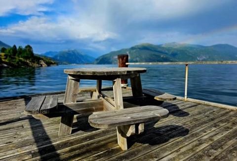 Balestrand Casa | Seaside 3-bedroom Holiday home