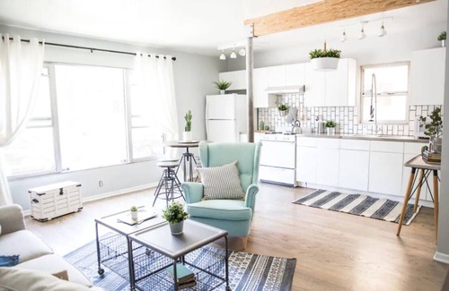 Alamitos Beach Condominio | Seaside Bliss -Downtown!Beach!