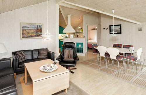 Jørgensø Casa | Felicidad junto al mar con Spa -- By Traum Ferienwohnungen