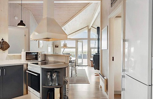 Jørgensø Casa | Felicidad junto al mar con Spa -- By Traum Ferienwohnungen