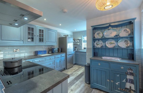Meads Apartamento | Seaside Breaks - luxurious 3-bed in upmarket Meads village area of Eastbourne