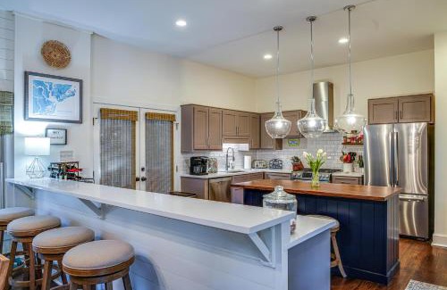 Isle of Palms Casa | Seaside Cottage 81 - Pristine Grand Pavilion Home Pool Pass