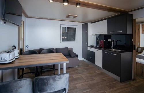 Klenovica Casa | Seaside Deluxe Escape at Klenovica Camping - Two Bedroom Mobile Home with Hot-Tub