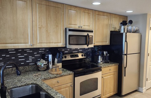 Capri Isle Condominio | Seaside Elegance - Sun, Sand Repeat!