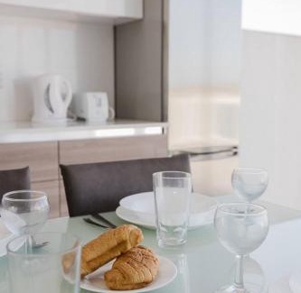 Għadira Apartamento | Seaside Escape 2bed With Views! By Homely