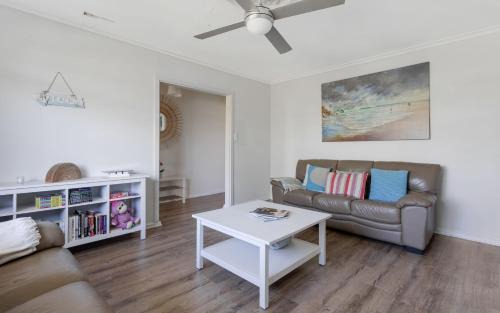 Port Elliot Casa | Seaside Escape - 4 Brittain St, Port Elliot
