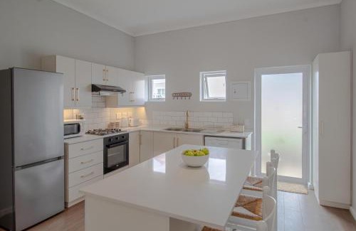 Keurboomstrand Apartamento | Seaside Escape at The Dunes: Walk to Beach Braai