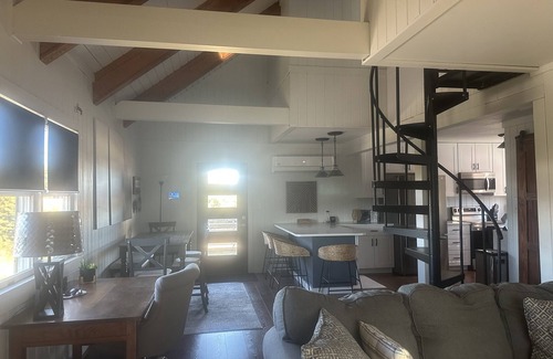 Rodanthe Cabaña | Seaside Escape! completely renovated. Ocean views steps to private beach
