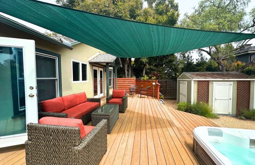 West Mesa Casa | Seaside Escape in amazing SB with Hot Tub - Pet Friendly!