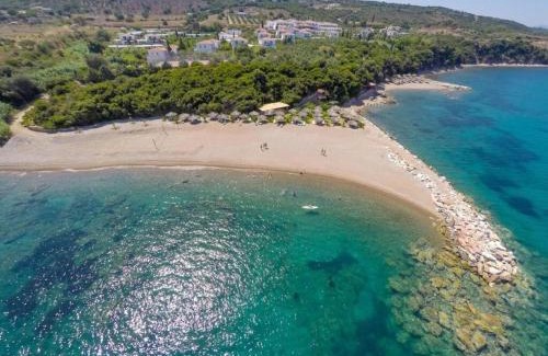 Messini Villa | Seaside Getaway - Aelia Villa's Dreamy Paradise