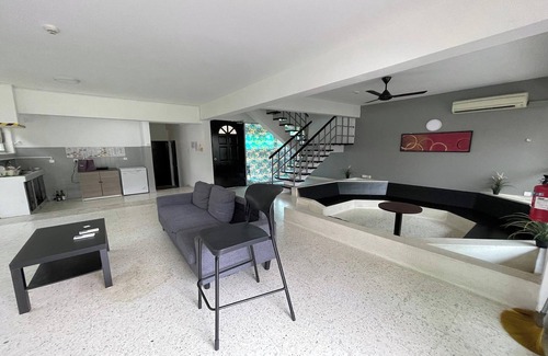 Pasir Ris Casa | Seaside Glamping @ Heritage Chalet
