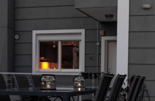 Mikrolimano Villa | Seaside Grey Pearl Villa Sea Views, Ideal for Artists & Dreamers