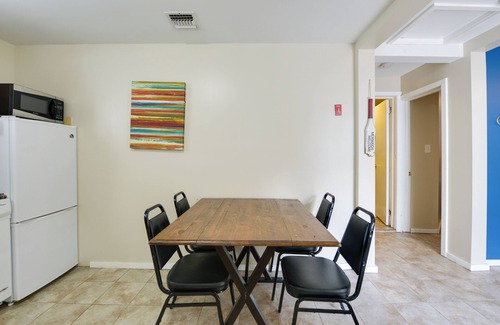Seaside Heights Cabaña | Seaside Heights Cottage < 1 Mile to Beaches!