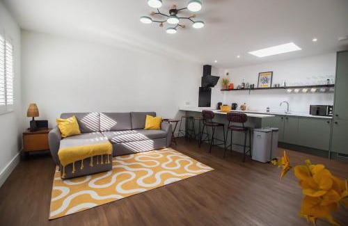 Seaford Casa | Seaside Hideaway By Airpremier