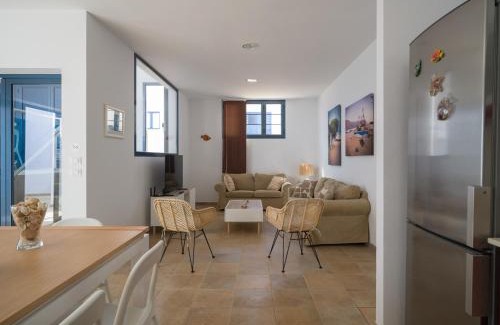 Caleta de Sebo Casa | Seaside Home in Caleta de Sebo, La Graciosa