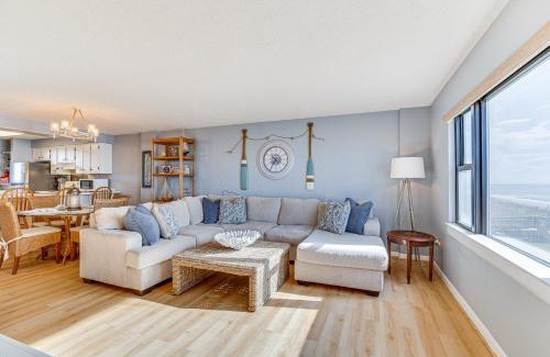 Indian Beach Apartamento | Seaside Indian Beach Getaway with Balcony and Views!