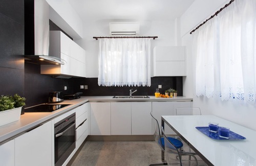 Aegina Villa | Villa de lujo junto al mar con terraza en la isla de Aegina | Villa Aneli